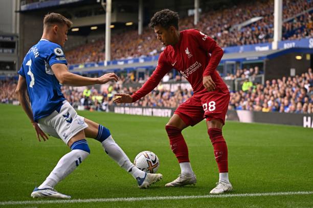 塞塞尼翁弑 塞塞尼翁弑