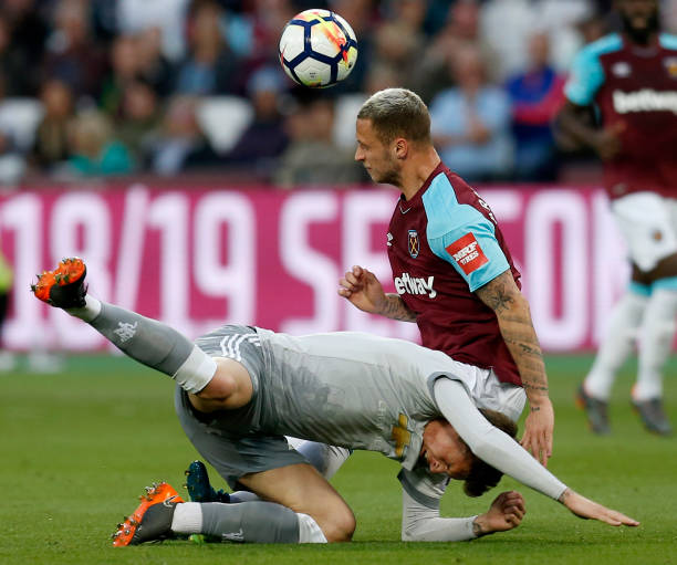 使其在竞争 使其在竞争