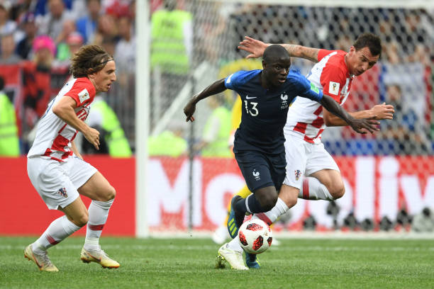 瓦茨克自信 瓦茨克自信