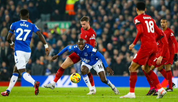 烈的较量 烈的较量